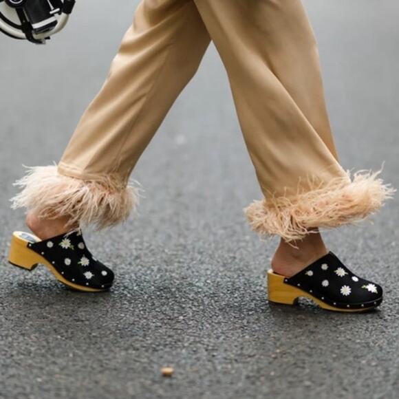 Sleeper Daisy Matilda Silk Daisy Wooden‎ Clogs Heels Black Size 39 - Picture 1 of 14